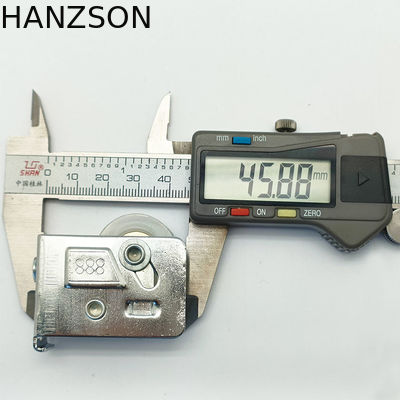 Surface matérielle d'oxydation de rouleaux de porte coulissante de cabinet de zinc de fer antirouille